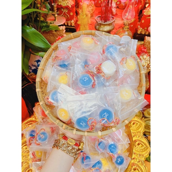 Son dưỡng thiên nhiên giúp môi mềm mại nhỏ tròn nội địa Thái Lan