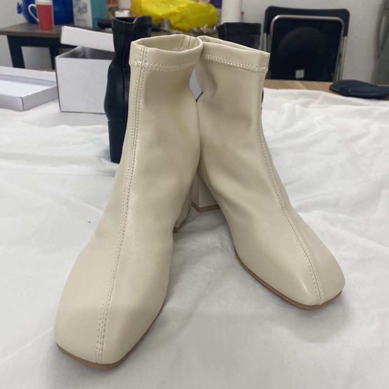 Giày Bốt Mũi Vuông, Cao Gót, Cổ Lửng Siêu Sang Chảnh G33 | BigBuy360 - bigbuy360.vn