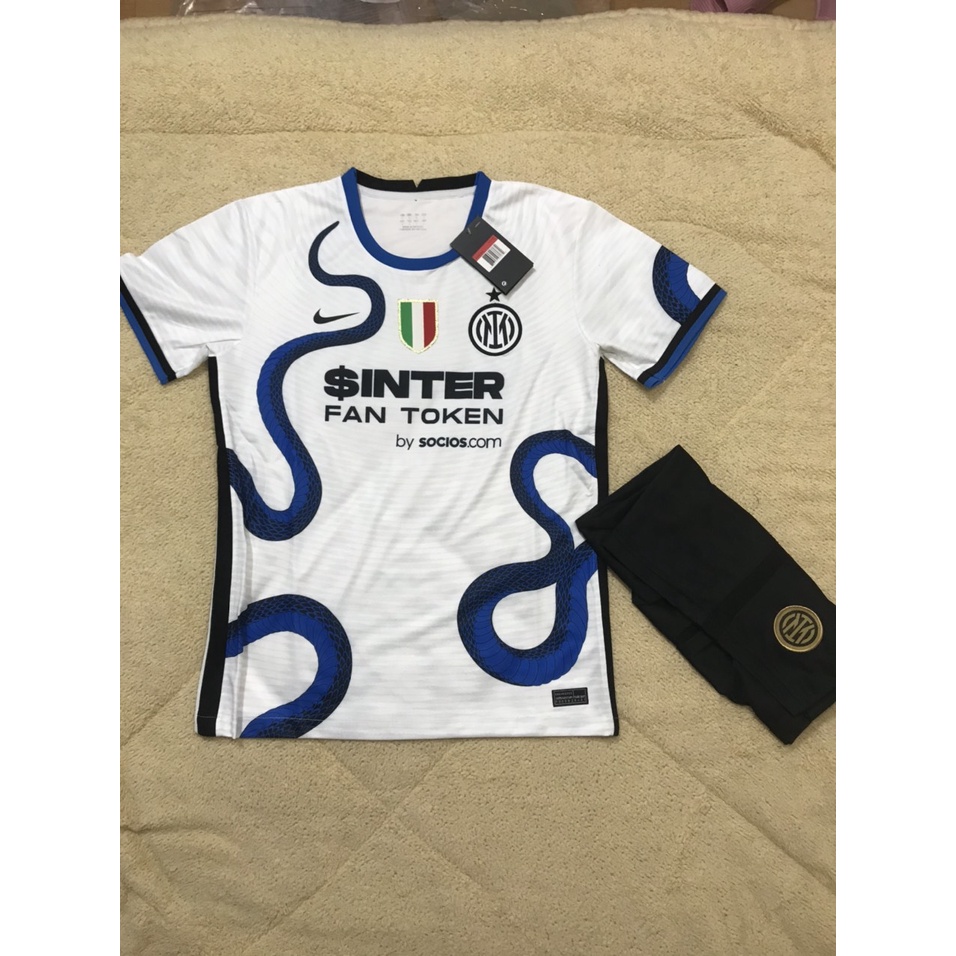 Áo Bóng CÂU LẠC BỘ INTER MILAN -Nhiều Mẫu - Chất Polyeste - VẢiThái Lan-Chuẩn Thi Đấu Quốc Tế Full logo