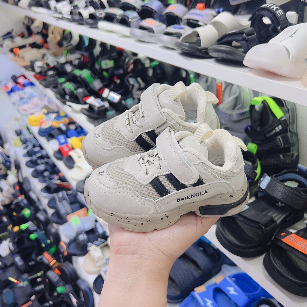Giày thể thao đế mềm đáng yêu cho bé trai và bé gái TT491