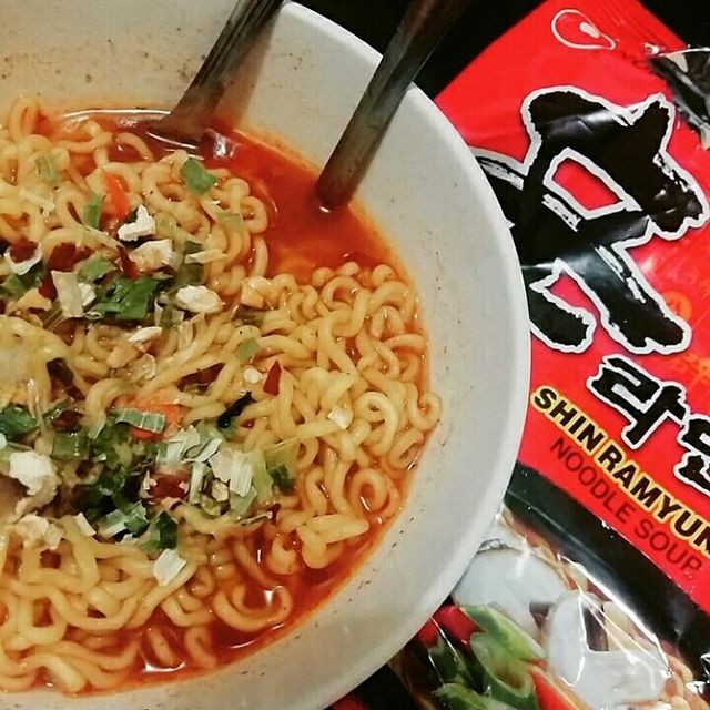 Mì cay Shin Ramyun Hàn Quốc[Lốc 5 Gói] | WebRaoVat - webraovat.net.vn