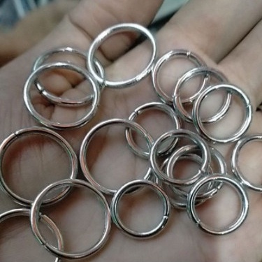 5-10 khoen tròn kim loại đường kính 15mm, 20mm màu bạc