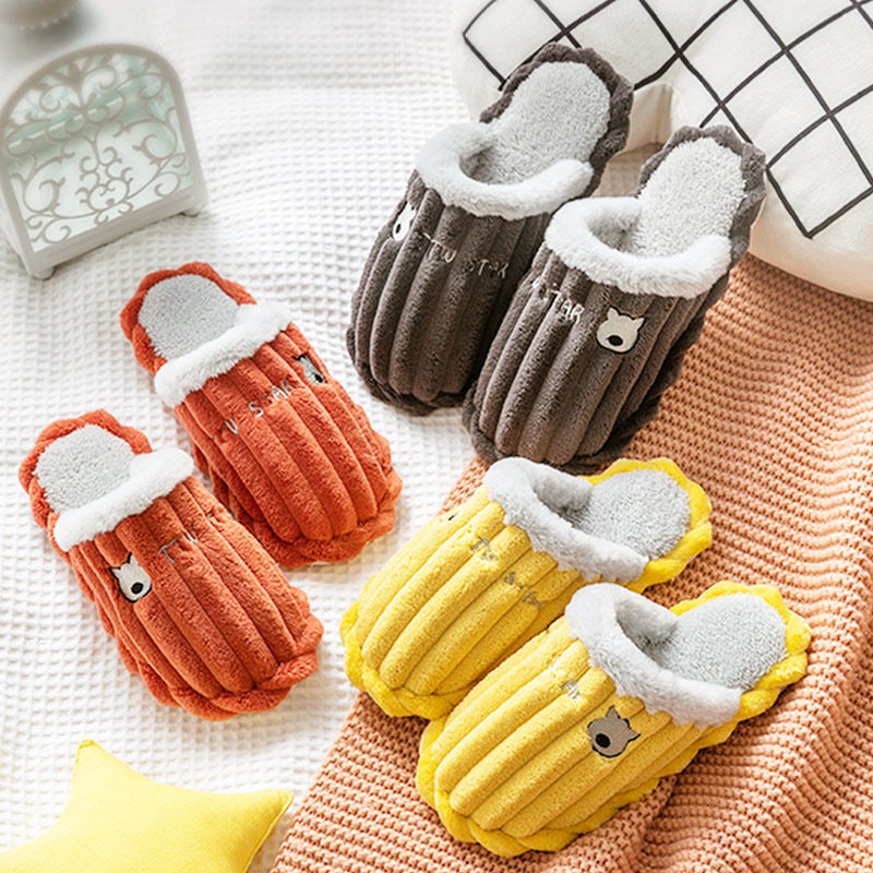 Dép Đi Trong Nhà - Văn Phòng - Khách Sạn Kiểu Dáng Hình Gấu Đáng Yêu Xinh Xắn