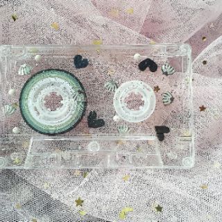 Cassette cuộn băng đủ màu