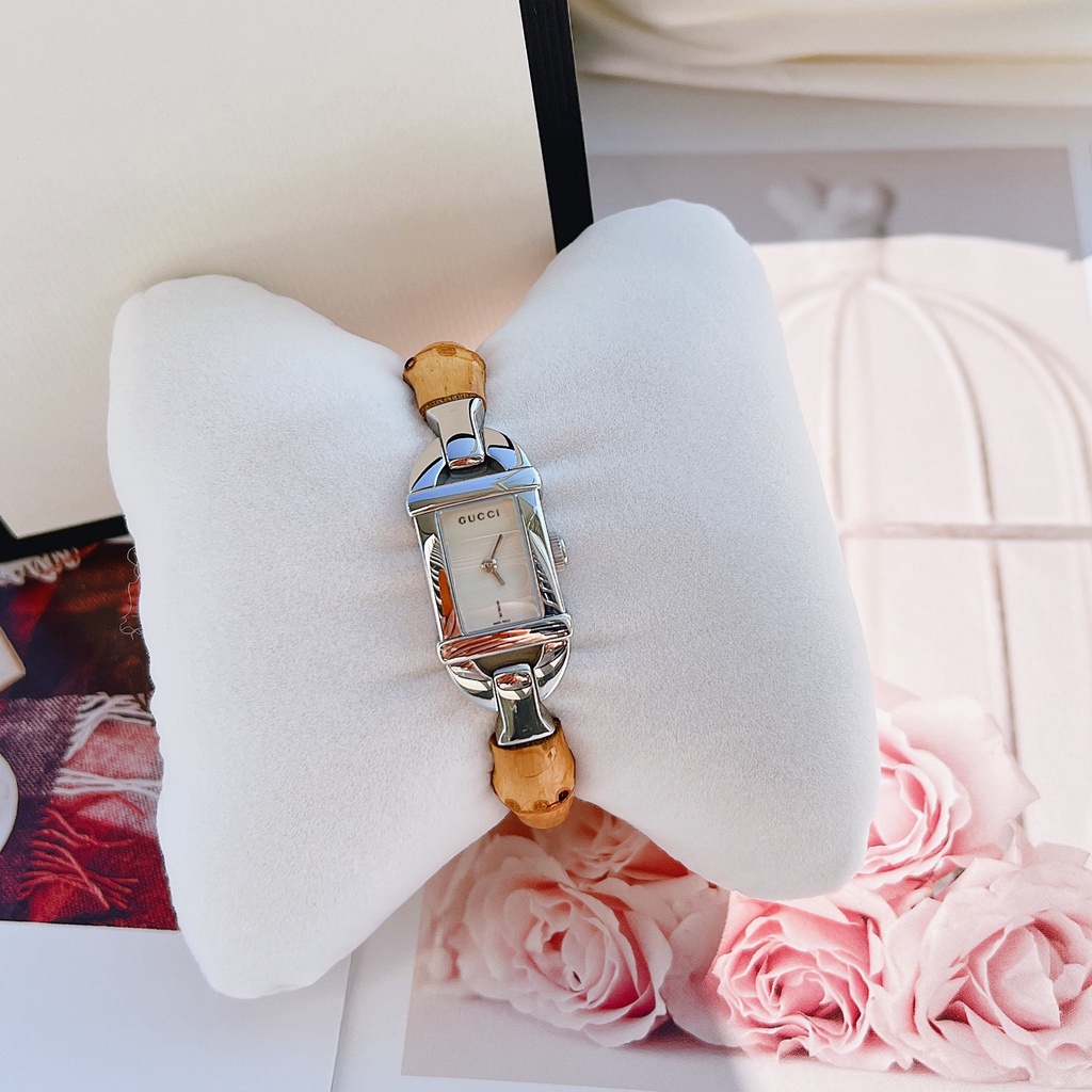 Đồng hồ nữ  Gucci 6800 Silver Dial Bamboo Strap chính hãng tại 1959watchluxury