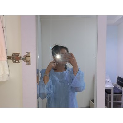 Áo sơ mi bánh bèo xanh Triệu Lộ Tư