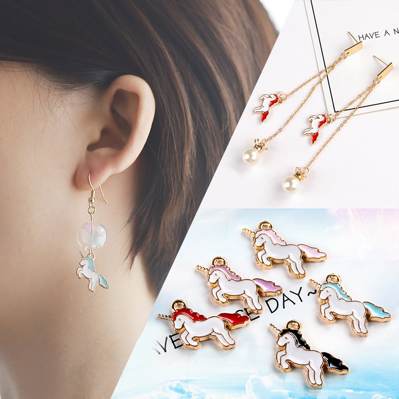 Charm kim loại kỳ lân