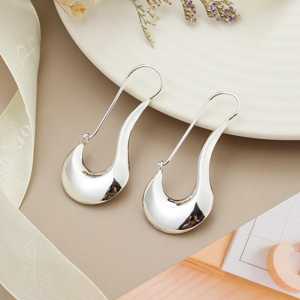 Đôi Khuyên Tai HìNh Quả Thông LấP LáNh ThờI Trang Cho Nữ