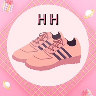 Giày mưa của HHM.