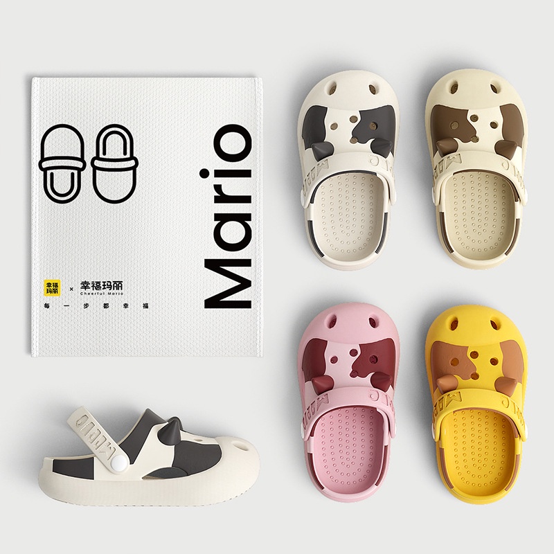 Dép Crocs Đế Mềm Chống Trượt In Hình Bò Sữa Dễ Thương Chất Lượng Cao Cho Bé