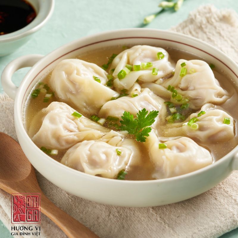 Hoành thánh, sủi cảo ăn liền, có túi nước dùng cô đặc tiện lợi