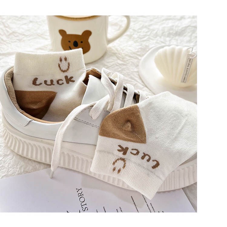 Tất vớ nữ cổ ngắn chất liệu vải cotton,vớ cổ ngắn trắng họa tiết hoạt hình chất liệu vải co giãn bốn chiều