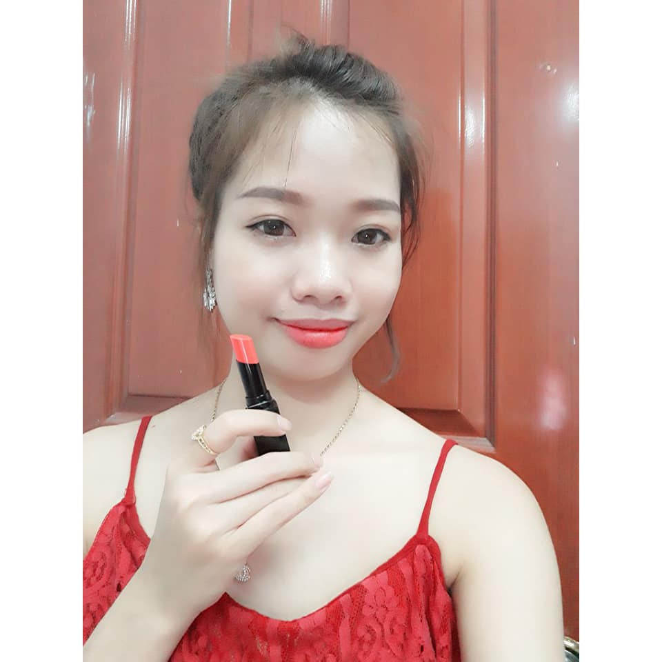 Son dưỡng môi có màu cao cấp