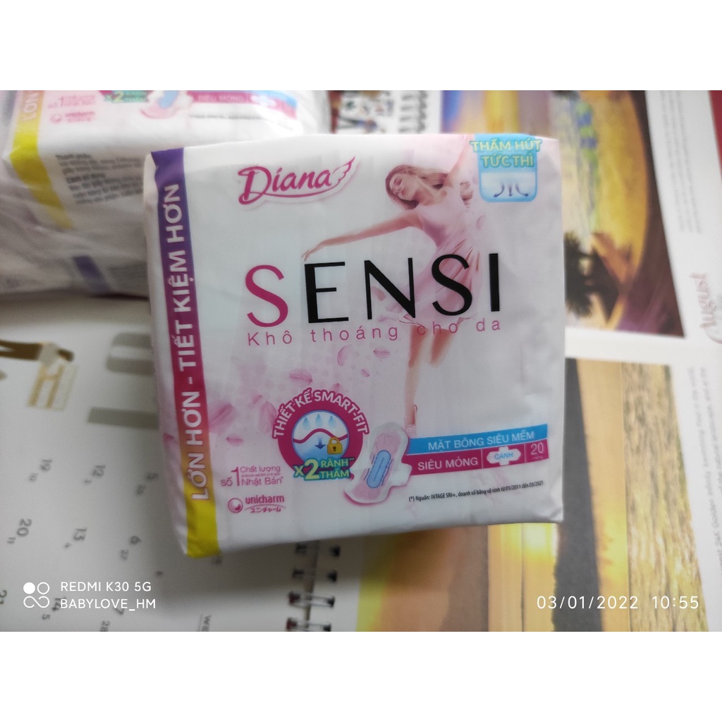 ( CHE TÊN) - Băng vệ sinh Diana Sensi siêu mỏng cánh, khô thoáng cho da - gói 20 miếng