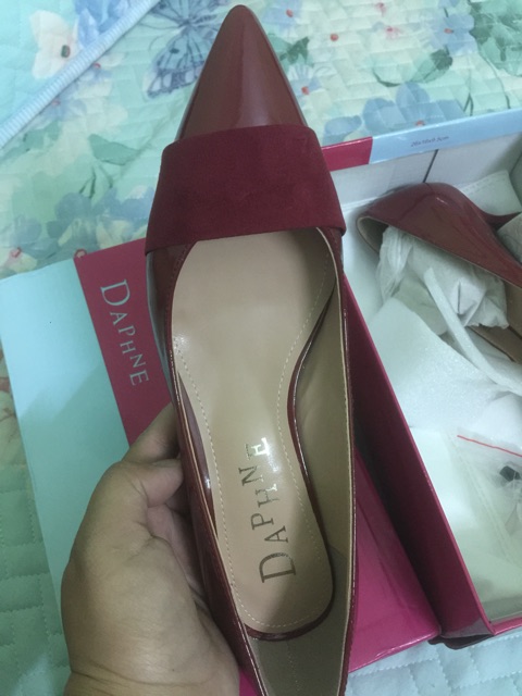 Giày Daphne chính hãng