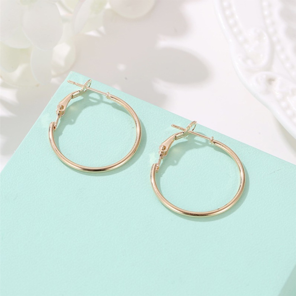 Set 6 khuyên tai tròn nhiều kiểu dáng