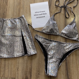 [BKN1390] <ÂU> SET BIKINI 3 MÓN DA RẮN BẠC KÈM CHÂN VÁY XẺ