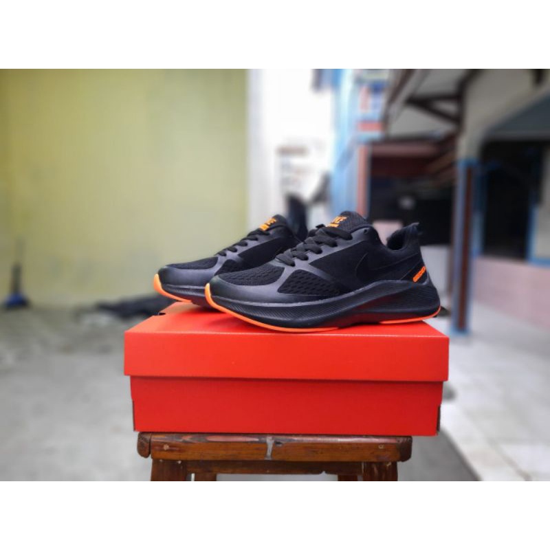 Giày Thể Thao NIKE ZOOM FLYKNIT Nhập Khẩu Từ Việt Nam Chất Lượng Cao