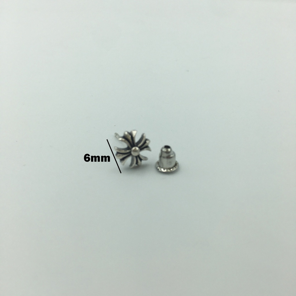 Khuyên tai Chrome Heart bạc thái S925, Bông tai nam nữ Họa tiết hoa văn Cross Cổ điển Mã BT3