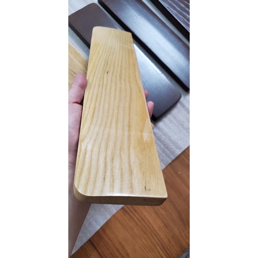 Kê Tay bàn phím cơ Wooden Wrist Rest | Gỗ Tần Bì  sơn PU hoàn thiện | Kích thước dài 30cm - 36cm - 44cm