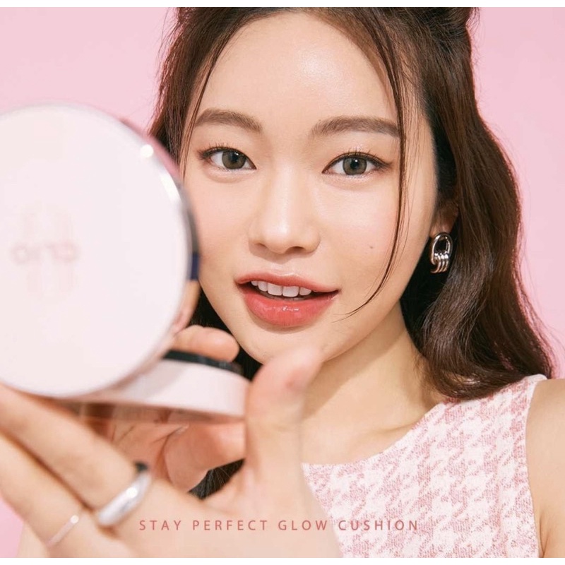 Phấn nước trang điểm CLIO STAY PERFECT GLOWING CUSHION SPF50+ PA++++