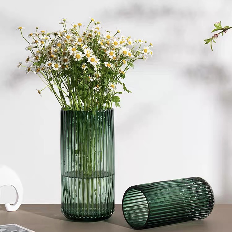 Lọ hoa thuỷ tinh decor trụ vân sọc Qhouse , bình hoa trang trí phòng khách để bàn làm việc độc đáo cao cấp
