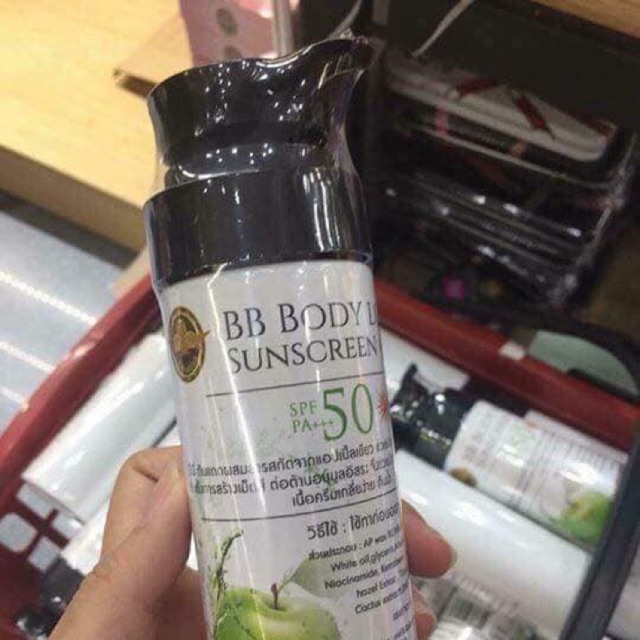 KEM DƯỠNG TRẮNG MAKE UP BODY