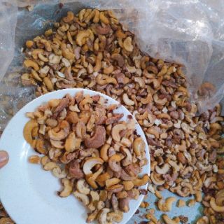 500gram hạt điều rang muối vỡ ( đóng túi zip )