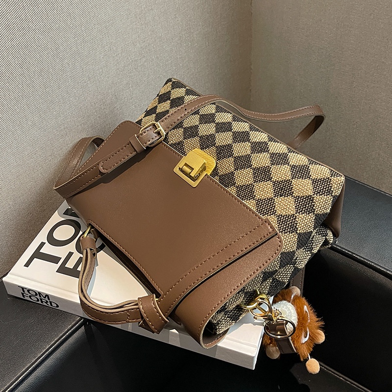 Túi Đeo Chéo Hình Vuông Nhỏ Thiết Kế Thời Trang Cho Nữ