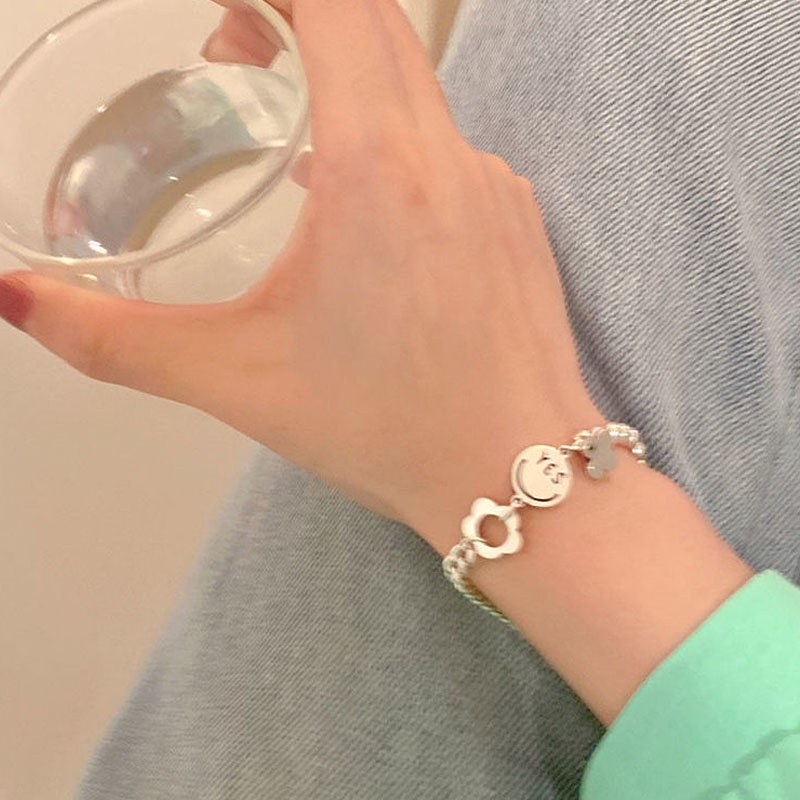 Vòng Đeo Tay Mặt Hình Hoa Mặt Cười Thời Trang Cho Nữ