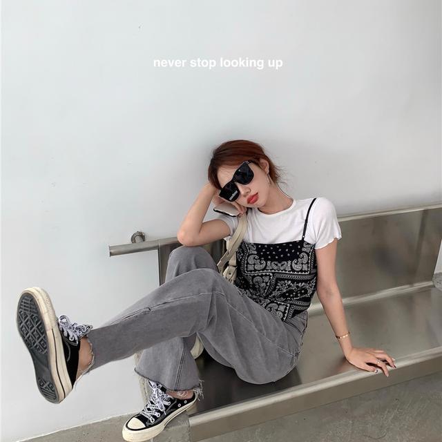 Áo hai dây nữ cộc tay lưng cao quyến rũ