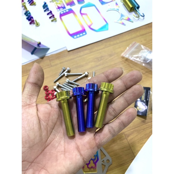 Ốc 10li40 gắn chân phuộc xe sirius jupiter taurus gắp xe tay ga