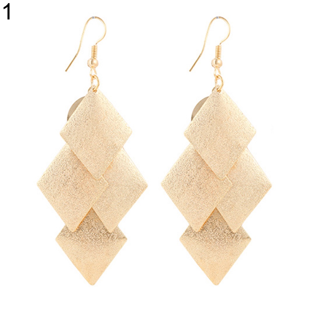 Khuyên tai nữ trang dáng dài tạo hình độc đáo