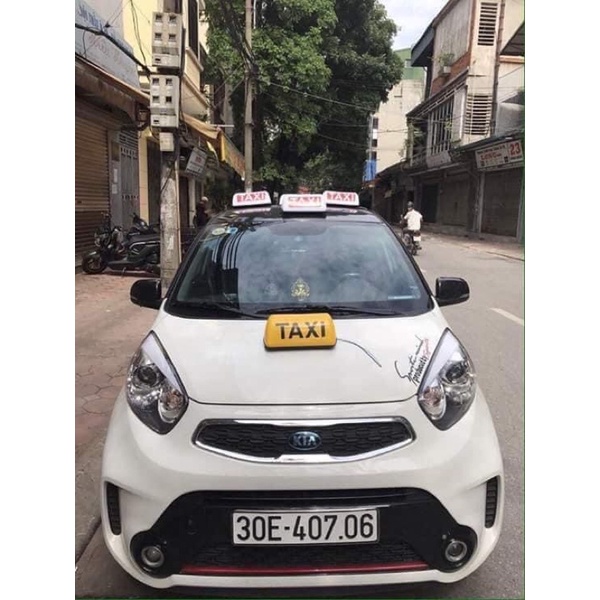 Mào Xe Taxi nam châm có đèn ô tô