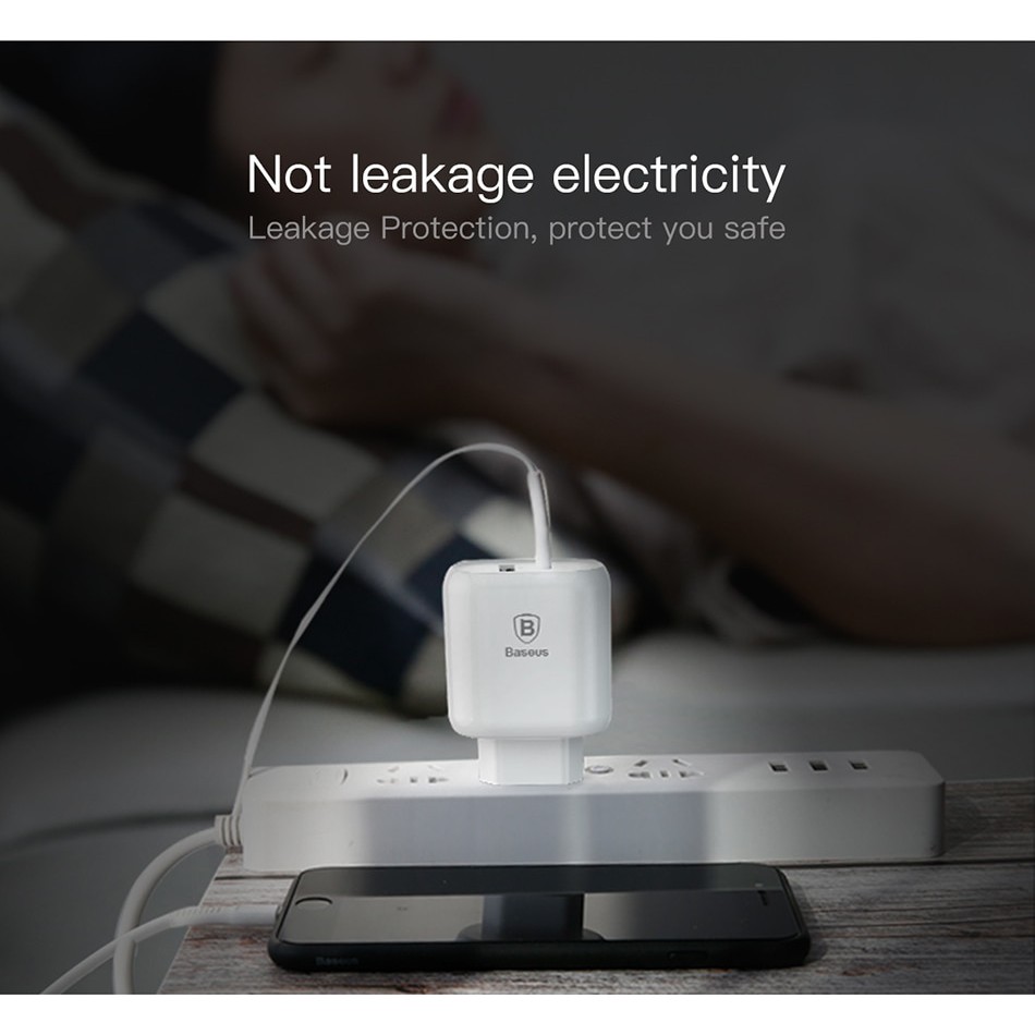 Cốc sạc nhanh Baseus công suất 32W cổng TypeC và PD Sạc Nhanh USB Charger Đối Với iPhone X 8 kèm cáp Type C Cáp Sạc Nhan