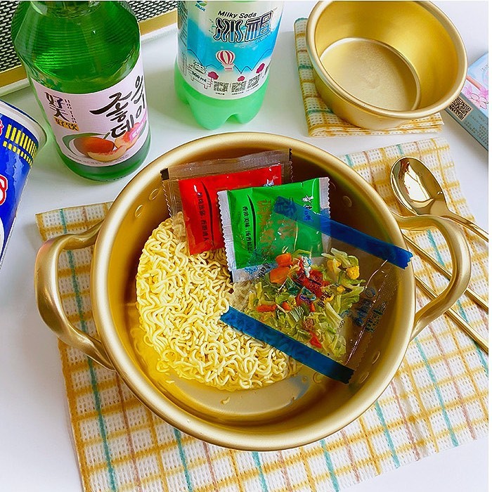 Bộ Nồi Chén Đũa Muỗng