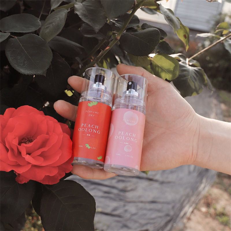 Xịt thơm body Peach OOLong nội địa trung M204 | Thế Giới Skin Care