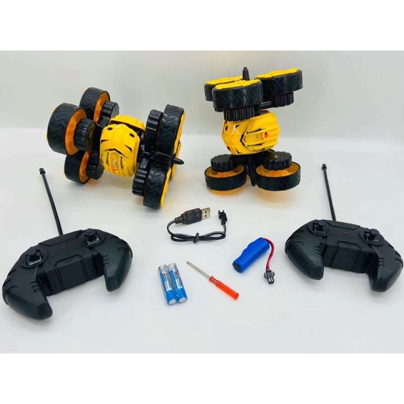 Xe điều khiển xoay đa chiều 360 độ (tặng pin remote)