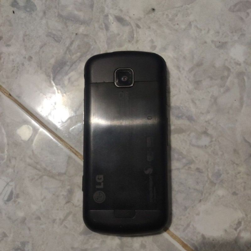 Điện thoại hàn quốc LG