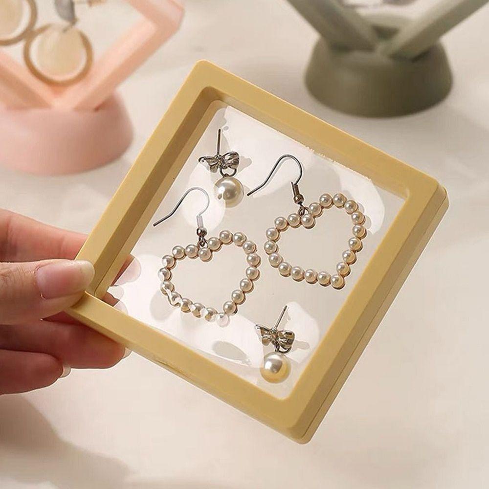 Hộp Vuông Trong Suốt Trưng Bày Trang Sức