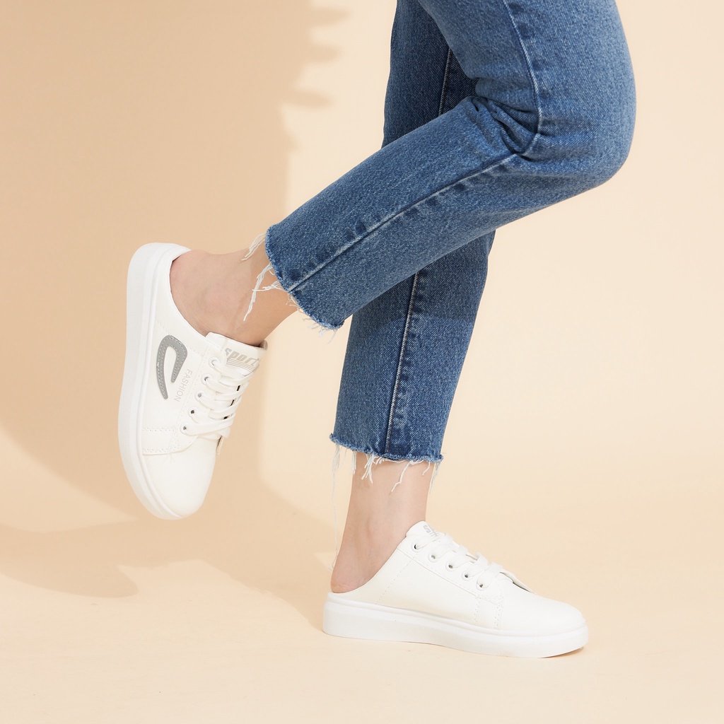 Giày Nữ MWC 0728 - Giày Sục Thể Thao Nữ Fashion Màu Trắng Đế Bằng 3cm Cá Tính