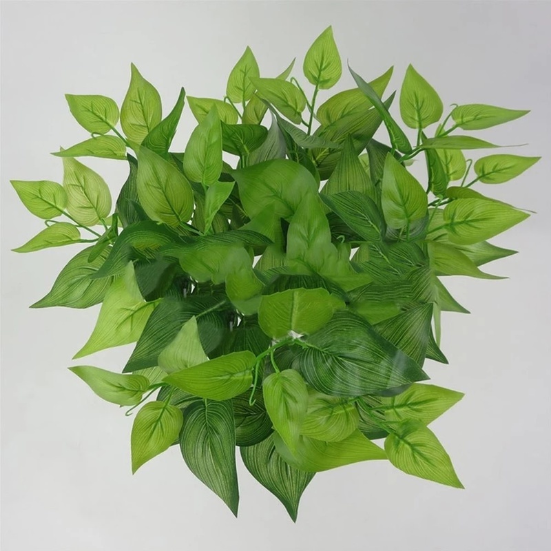 Cây giả trang trí đẹp mắt đa dụng