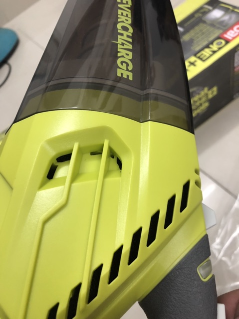 Hút bụi ryobi 18v