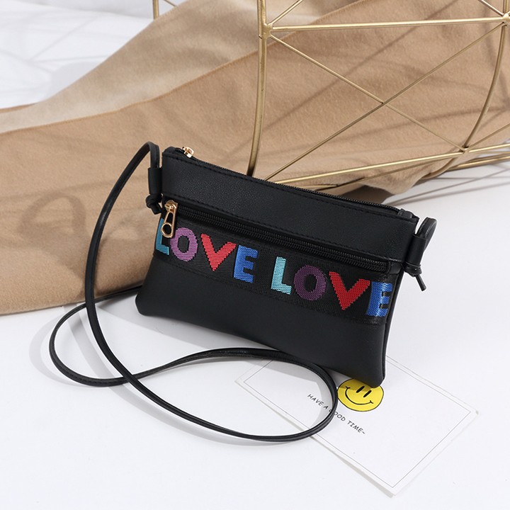 Túi đeo chéo love mini 2 ngăn a034