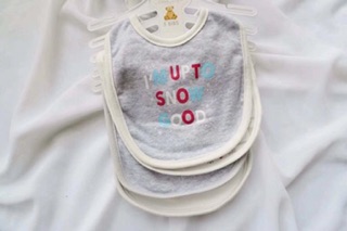 Set yếm xuất Pháp cho các bé cưng