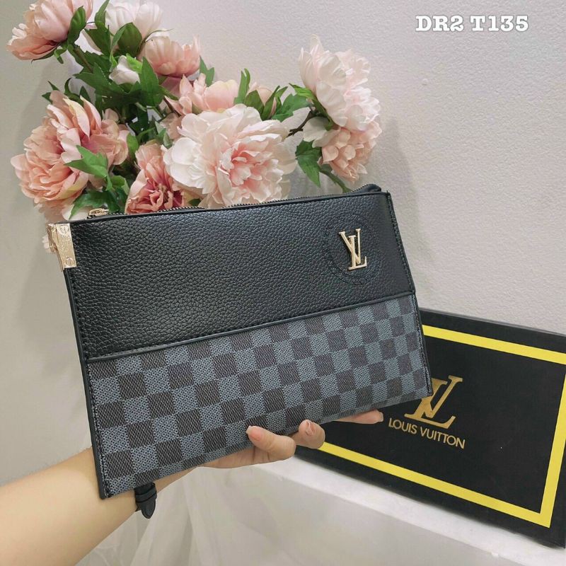 ví cầm tay Gucci