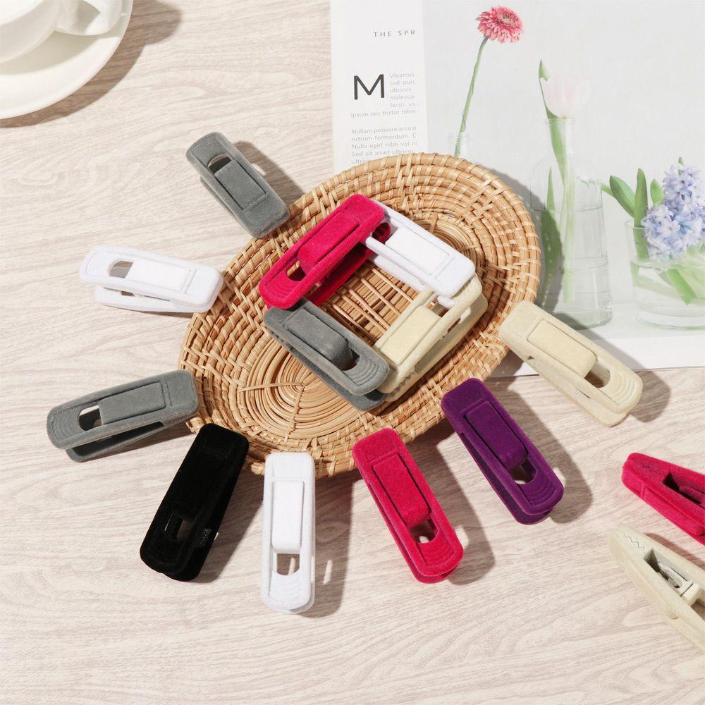 Set 10 Móc Treo Quần Áo Chống Trượt Bằng Nhung Mới