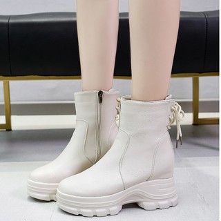 Boot nữ nâng đế 8cm màu kem SIÊU XINH GBN4602