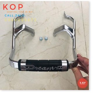 Chữ inox dream. gắn cao su tay xách sau dream. thái l1 -hcm