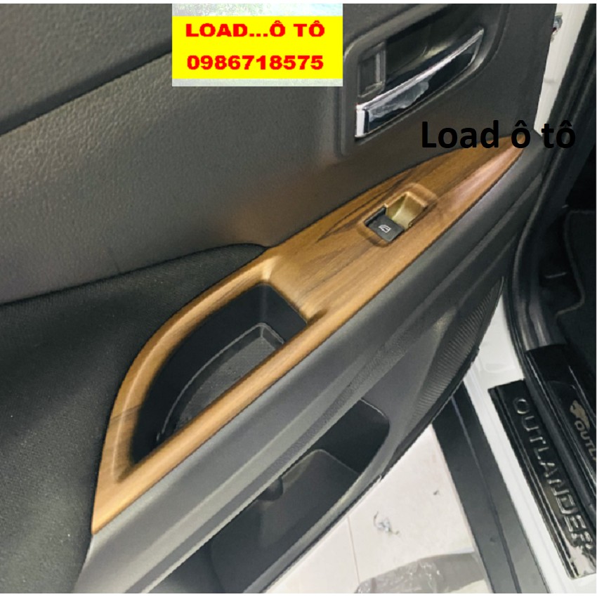 Ốp Nội Thất Vân Gỗ Xe Mitsubishi Outlander 2024-2018 Phanh Điẹn Tử Cao Cấp Nhất Thị Trường, Sẵn Keo Dán 3M